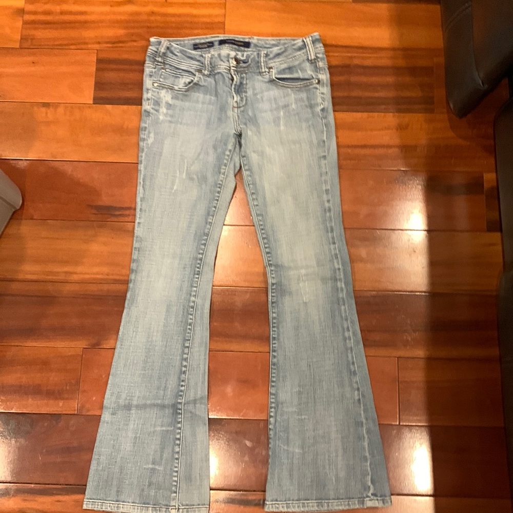 light blue jeans size 27